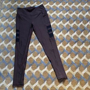 Gottex mesh inset tummy control leggings . Size large